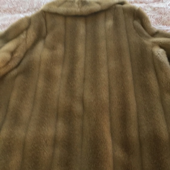 Faux Fur Stroller Coat - Picture 5 of 8